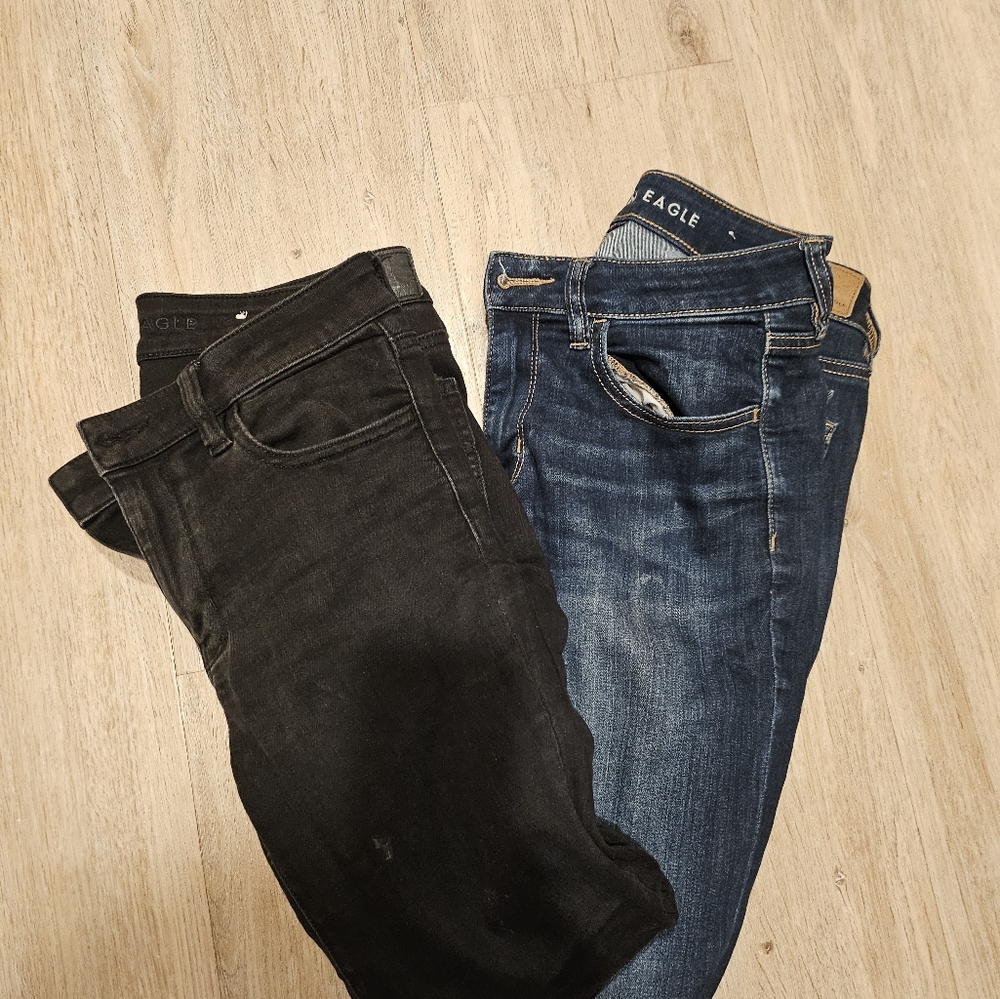 American Eagle Next Level Stretch Skinny Jeans Size 8 Black and Blue Lot